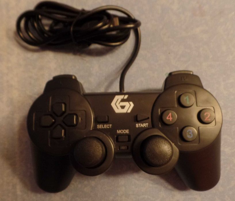 Wired PC Controller with Dual Vibration (Z50)64738294323713123