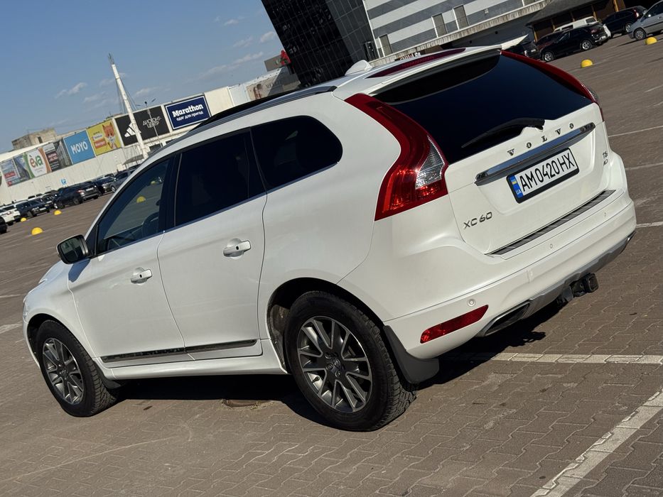 volvo xc60 2015 3.0 бензин