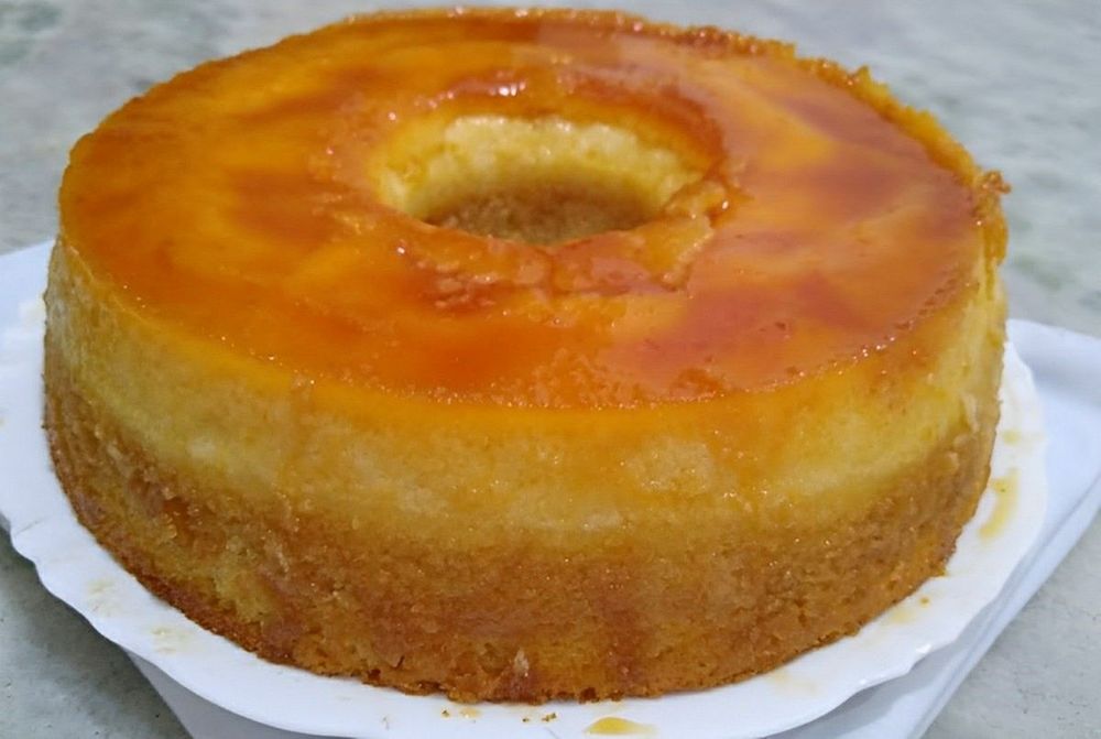 Faço bolos caseiros para vender.