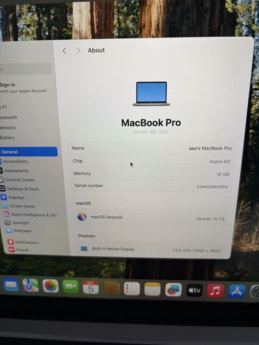MacBook Pro 13" M2 (2022) – 16 GB RAM / 256 GB SSD – Stan idealny
