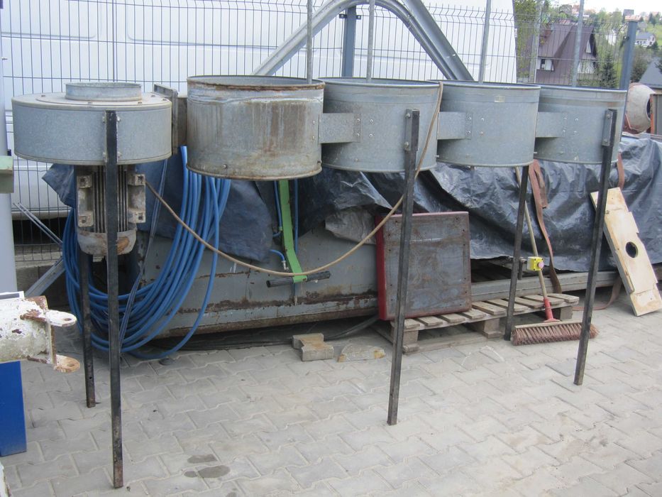 Odciąg 4 workowy pyłu trocin turbina 4 kw