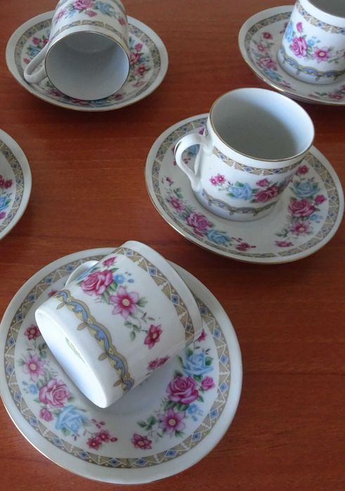 Chávenas de Café (12 Peças)
