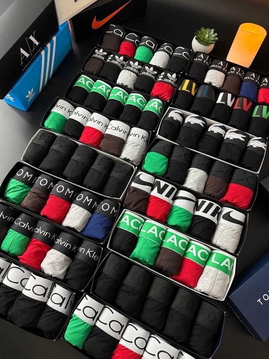 Чоловічі боксери Келвін Кляйн серія 3D. Мужские трусы/белье.