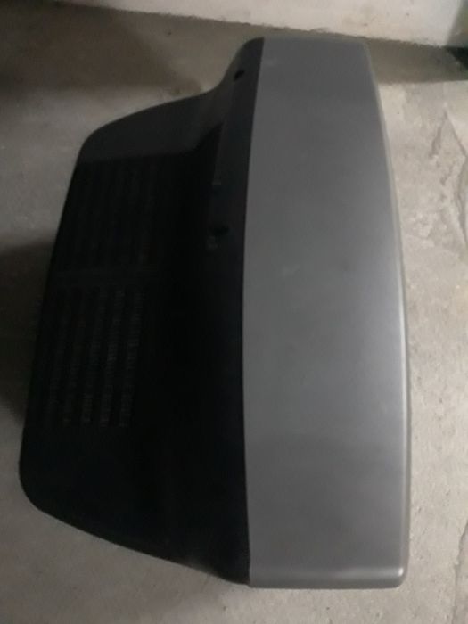 Televisor Sanyo com comando64729492605186121