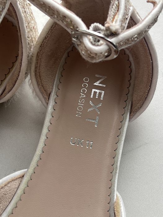 Нарядні святкові туфлі босоніжки Next 29, uk 11