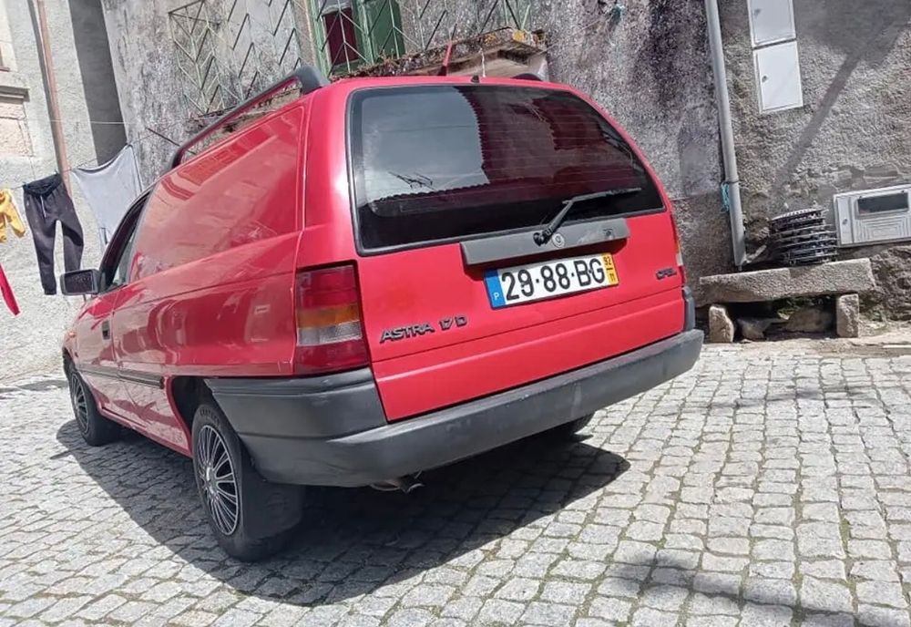 Opel Astra 1.7D Carrinha comercial