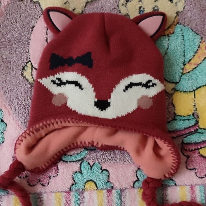 Демісезонна шапка