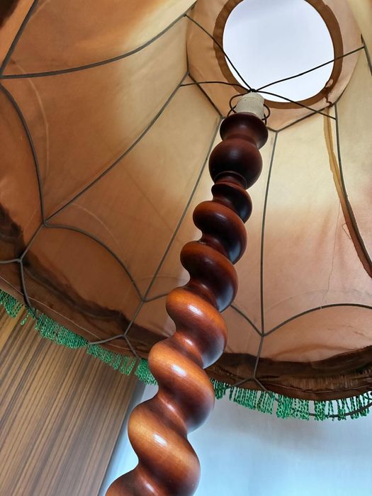 Lampa podłogowa retro drewniana PRL