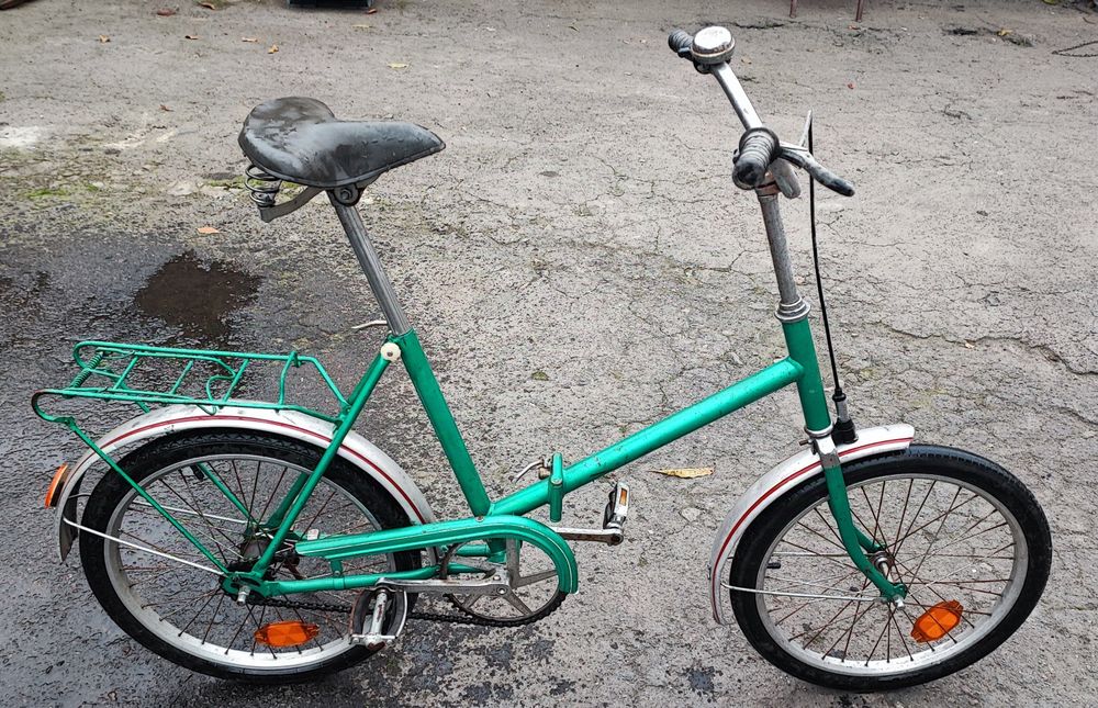 Велосипед із розкладною рамою