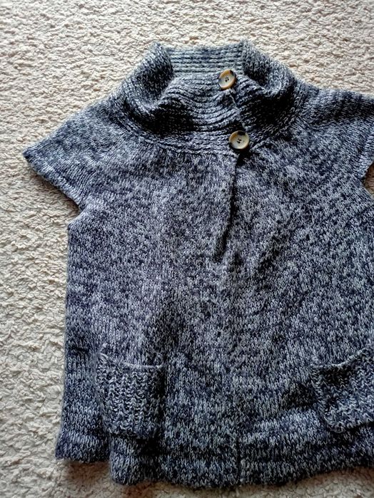 Sweter bez rękawów