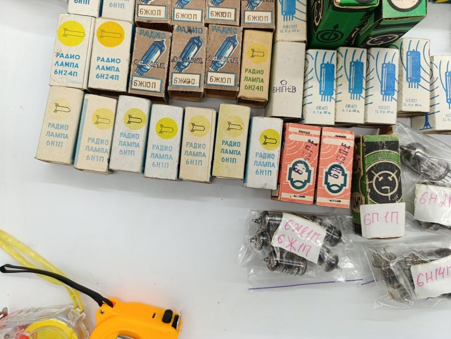 Нові радянські електричні лампи телевізійна лампа СССР 6и4п 6н1п ГП-5