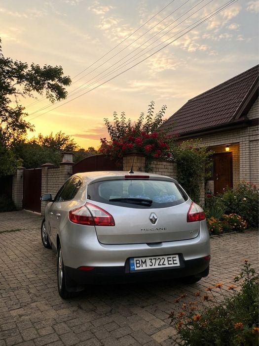Renault Megane 2011 року. Рено меган