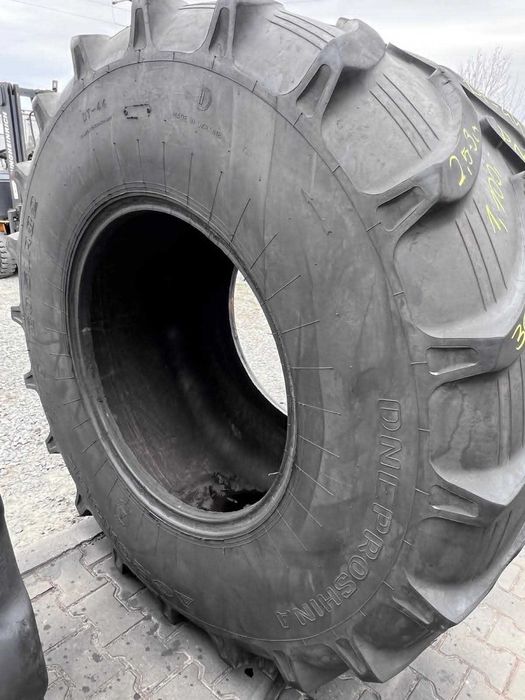 1x 30.5LR32 DNEPROSHINA AGROWORK 172A8 DT-44