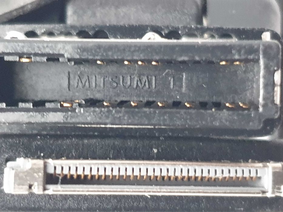 MDI/AMI  to  30pin Audi Skoda Apple iPhone iPod 000 051 446C