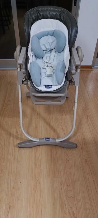 Cadeira da Papa Chico Polly Graphite em Pele Vegan