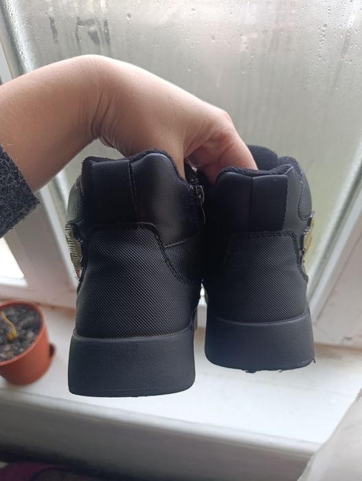 Зимові теплі черевики на хлопчика