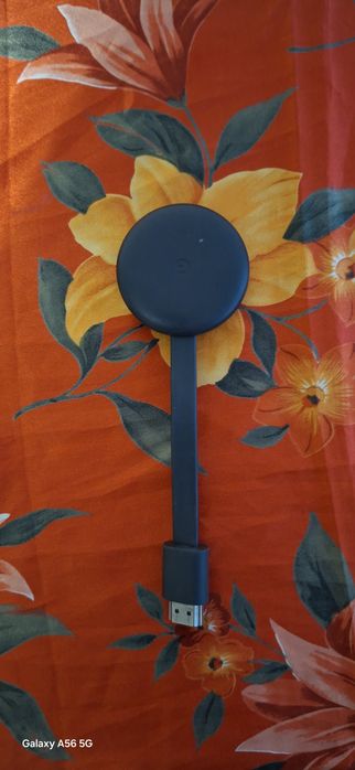 Chrome Cast . Urządzenie do odbierania tv internetowej