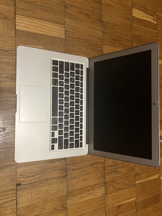 Продам MacBook Air