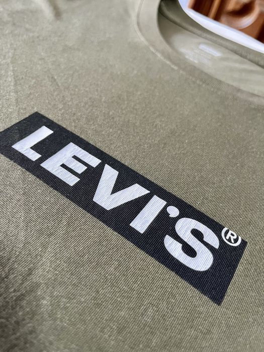 tshirt levis com etiqueta