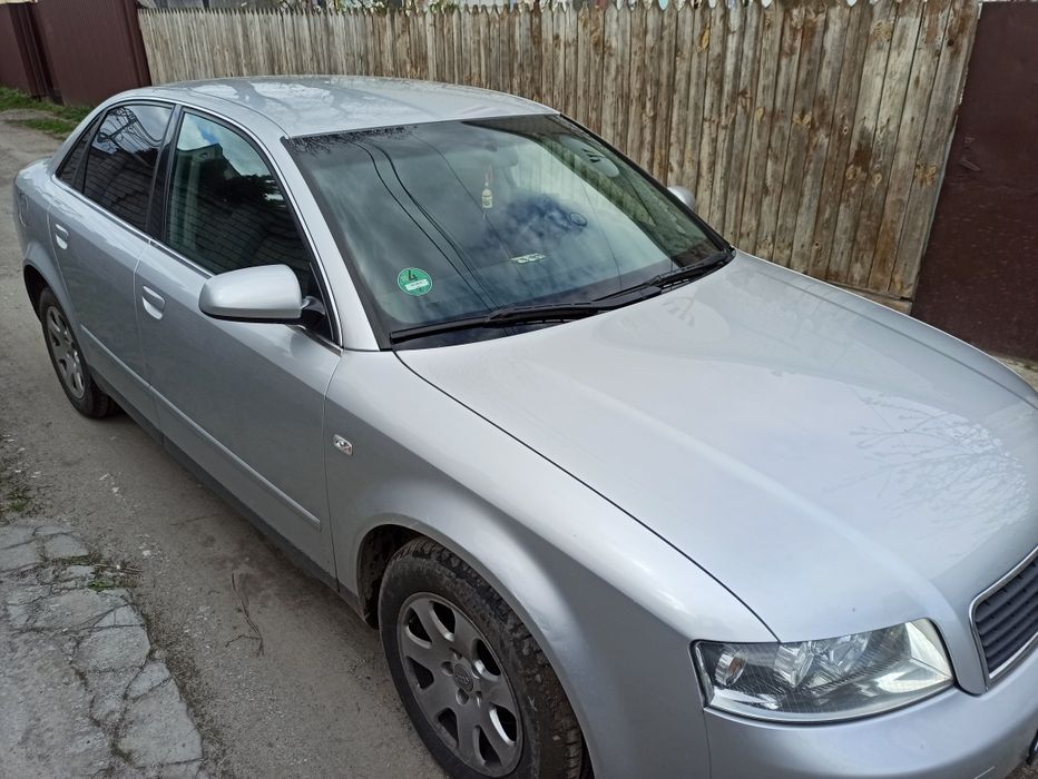 Audi a4 b6 (1.6 alz)
