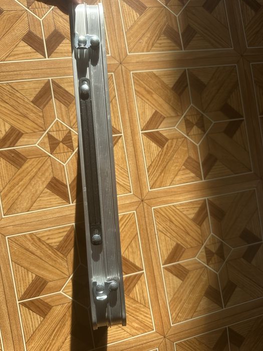 Столик складной алюминиевая окантовка