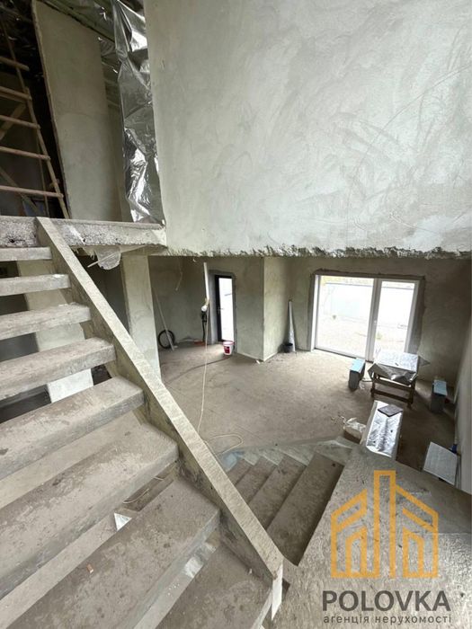 БЕЗ КОМІСІЇ Продаж просторого 4-кімнатного дуплексу, Сторожниця