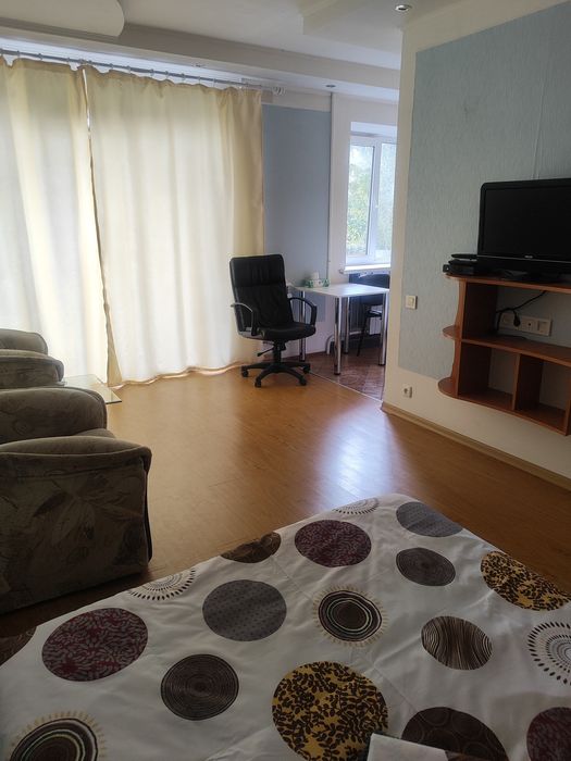 Квартира подобово Ізюм