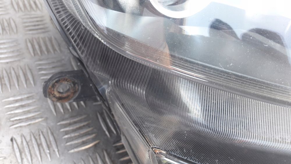 Fiat Ulysse II Lampa Prawa przód