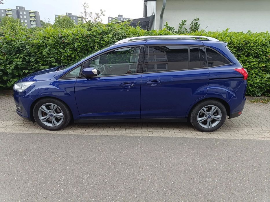 Ford Grand C-MAX