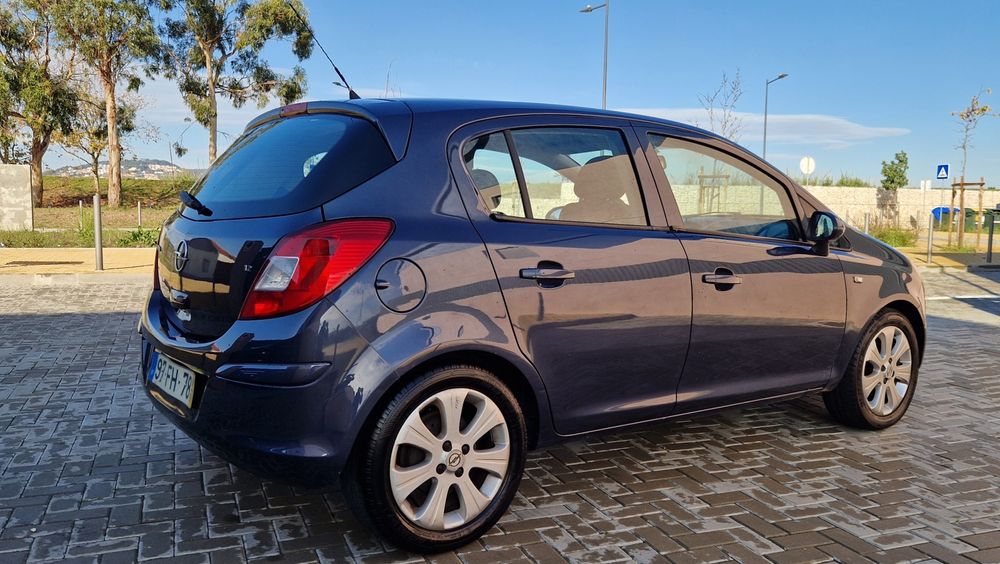 Opel corsa D  1.2 ano 2008 impecavel sem nada a fazer