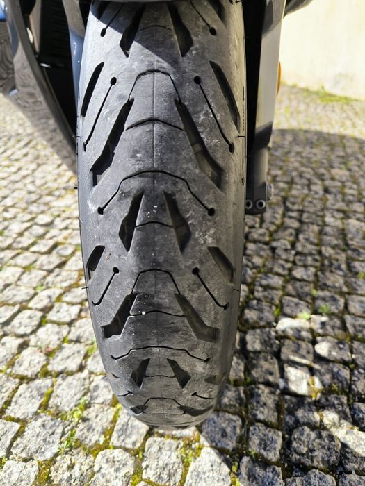 Yamaha FJR 1300 AE RP28