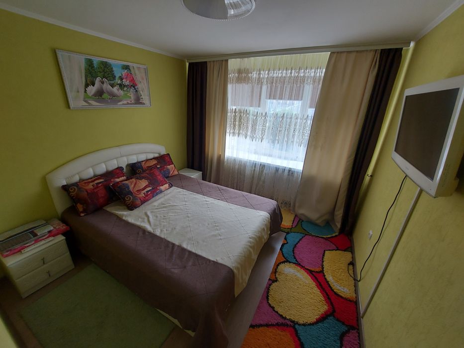 Здам  2-ю кв-ру Центр , Обл. лікарня Дендропарк)