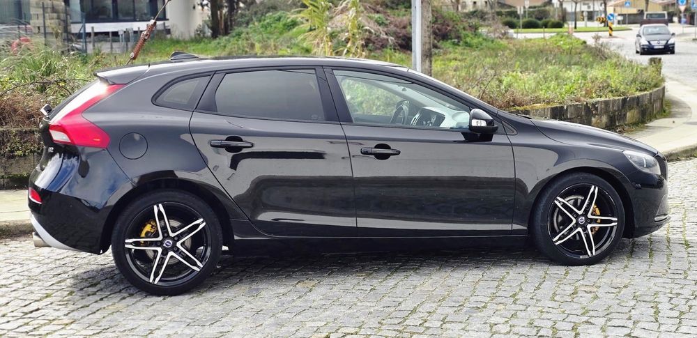 Volvo V40 bom estado