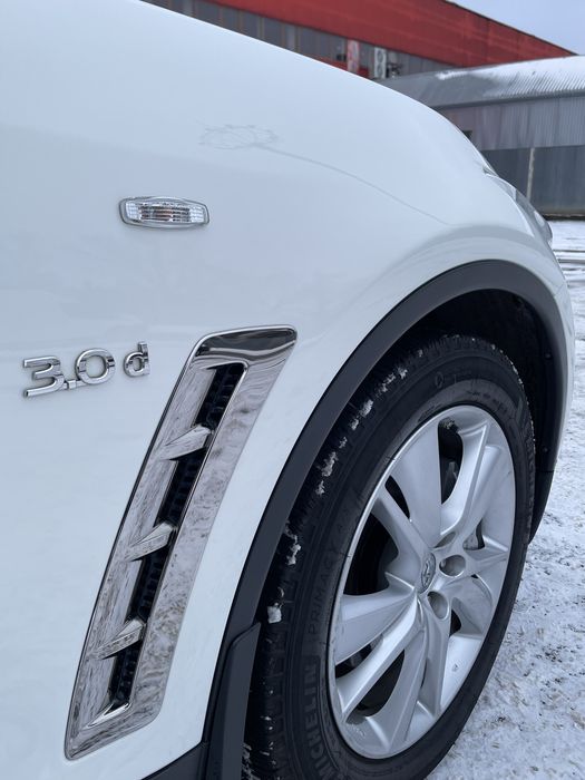 Инфинити QX-70 2015г 3.0 Дизель