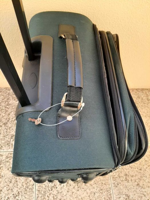 Mala de Viagem Jameson Usada – Merchandise Oficial