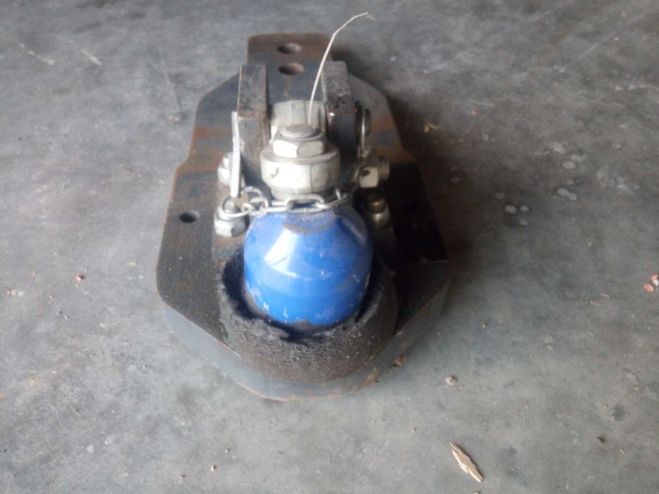 Zaczep kulowy k80 Kubota M135GX M110GX