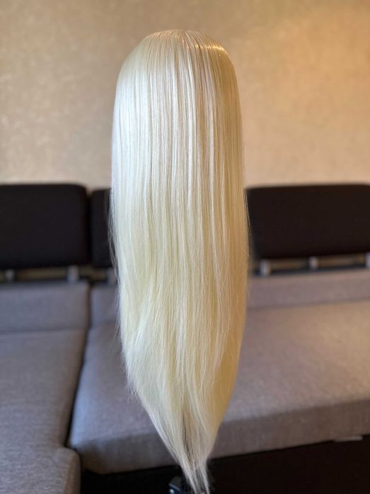 Манекен голова учебная болванка для причесок маникен  для парикмахеров