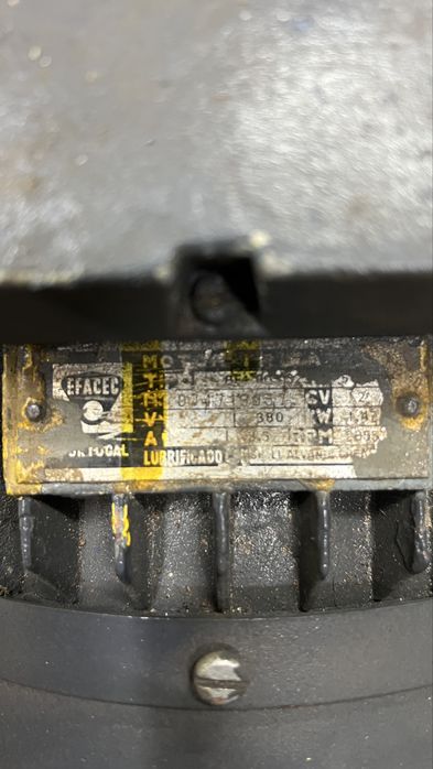 Motor efacec trifasico