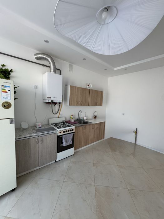 ПРОДАЖ котеджу з ремонтом в с.Зубра (поруч Сихова)