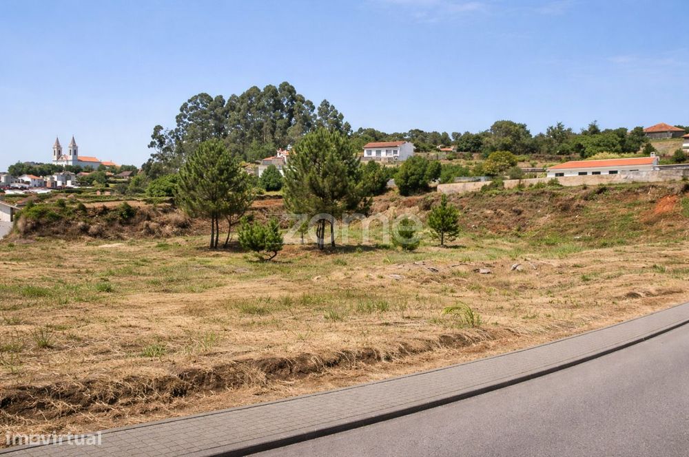 Terreno em Maceda - Ovar
