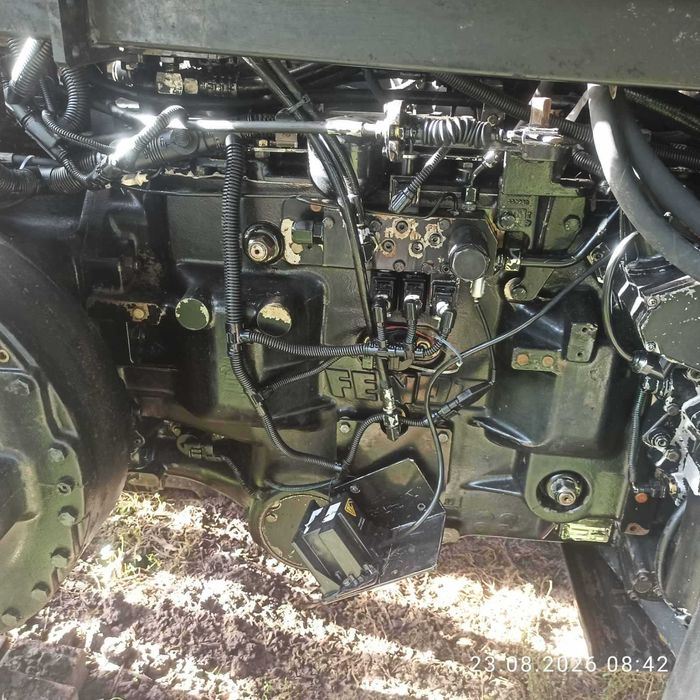 Трактор Massey Ferguson 8480