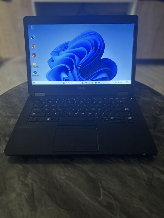 Laptop DELL LATITUDE E5470 -14”- plus stacja dokująca w zestawie