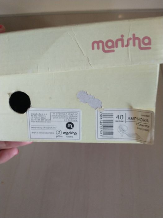 Buty 40 sandały marische