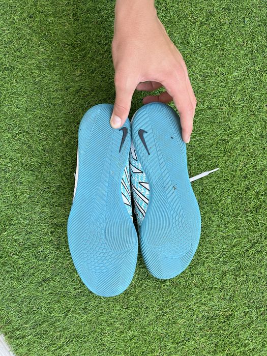 Chuteiras Nike mercurial