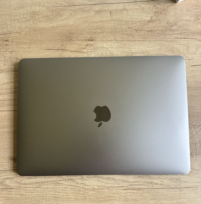 MacBook Air 13" M1 / 16GB RAM / 512GB SSD / Bateria 96% / Stan BDB