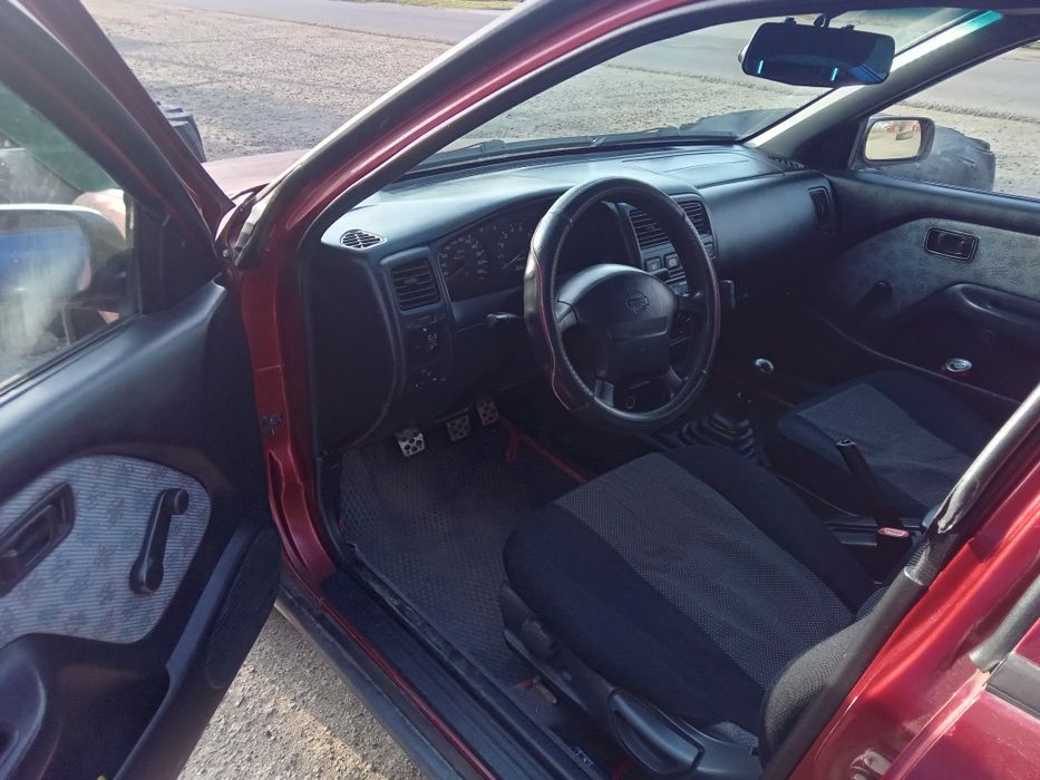 Продам нисан в гарному стани