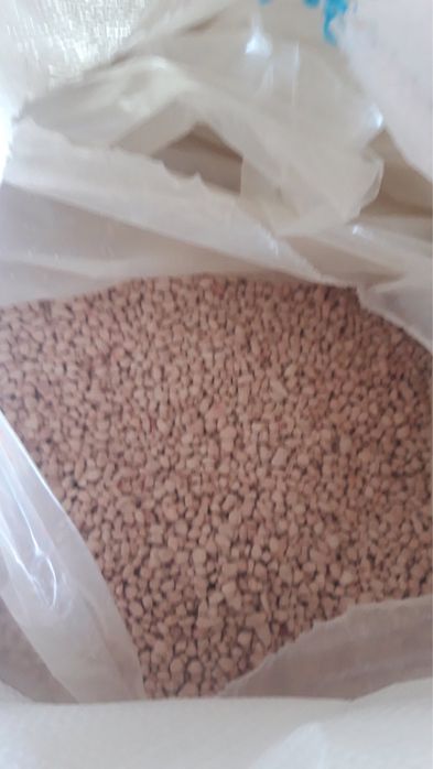 Добриво червоне нітроамофоска 16:16:16 добриво Селітра удобрени