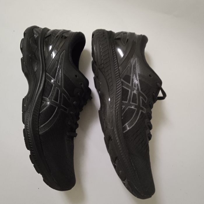 Asics Gel Kayano 27