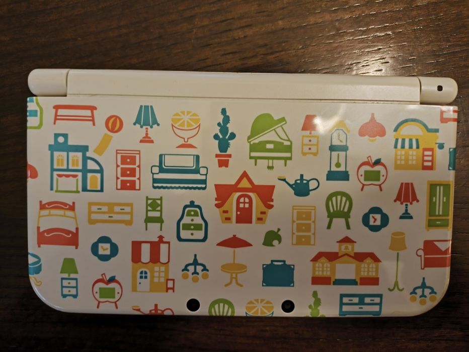 New Nintendo 3DS XL Ed Animal Crossing: Happy Home Design Usada