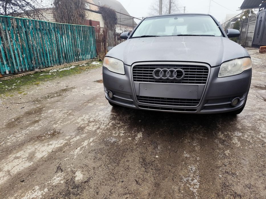 Ауди а 4 б7 2.0 Бензин  Автомат
